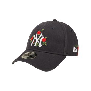 new-era-new-york-yankees-flower-9forty-cap-blau-60298809-lifestyle_front.png